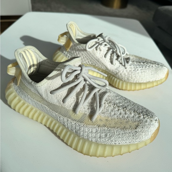 YEEZY BOOST 350 ECRU LIGHT MENS SZ 6 WOMEN SZ 8 GREAT CONDITION WITH ORDER INFO - Picture 2 of 9